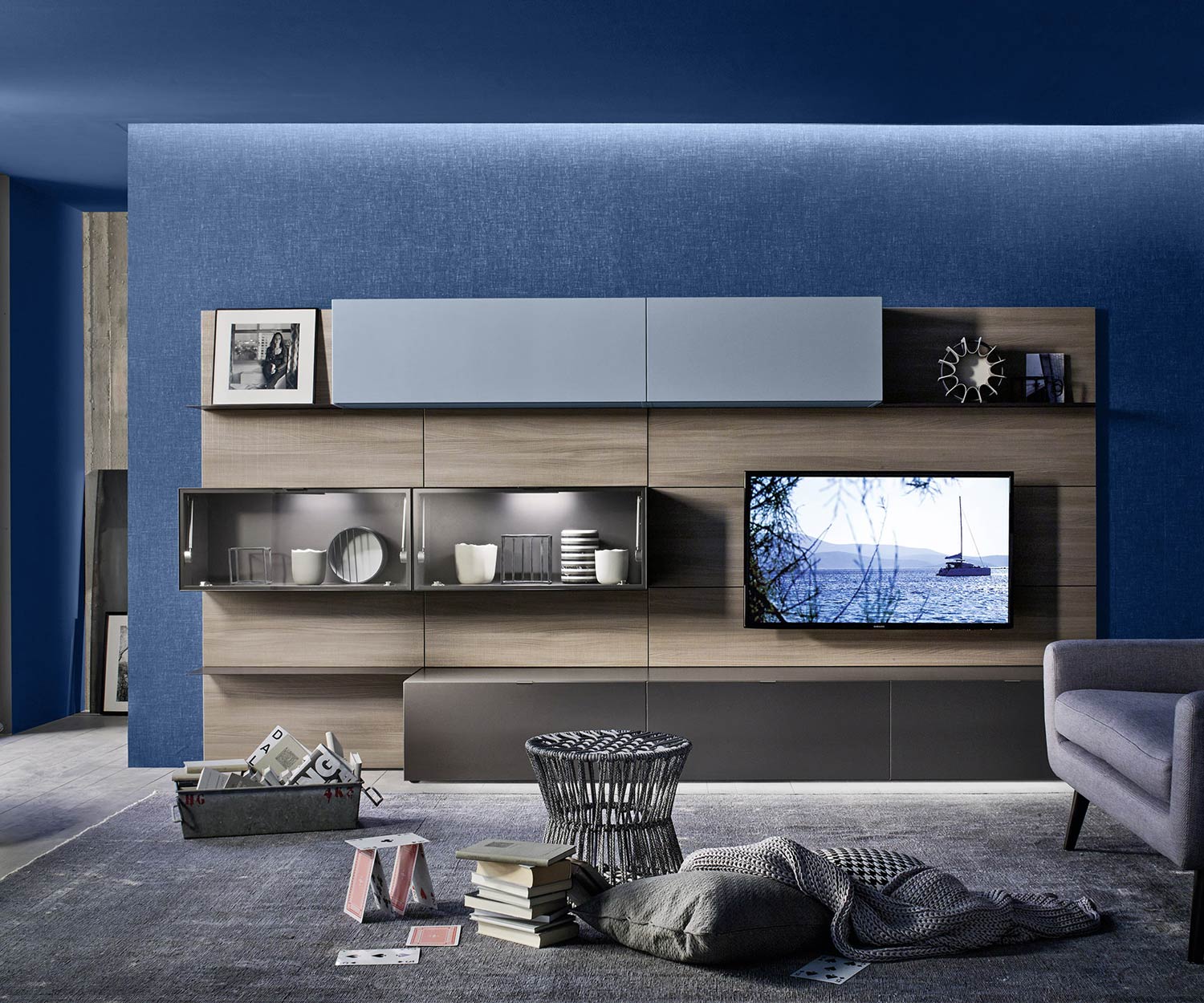 Exclusief Livitalia Design wandmeubel C36 met glazen kast en TV-wandpaneel