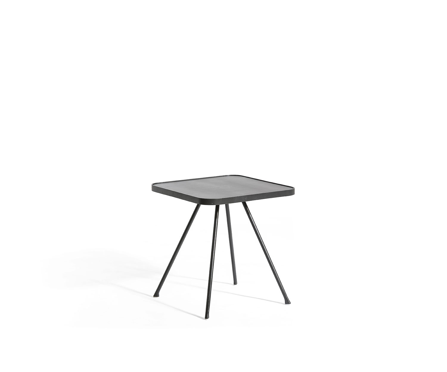 Exclusieve Oasiq Attol aluminium design bijzettafel Exclusieve Oasiq Attol aluminium design bijzettafel