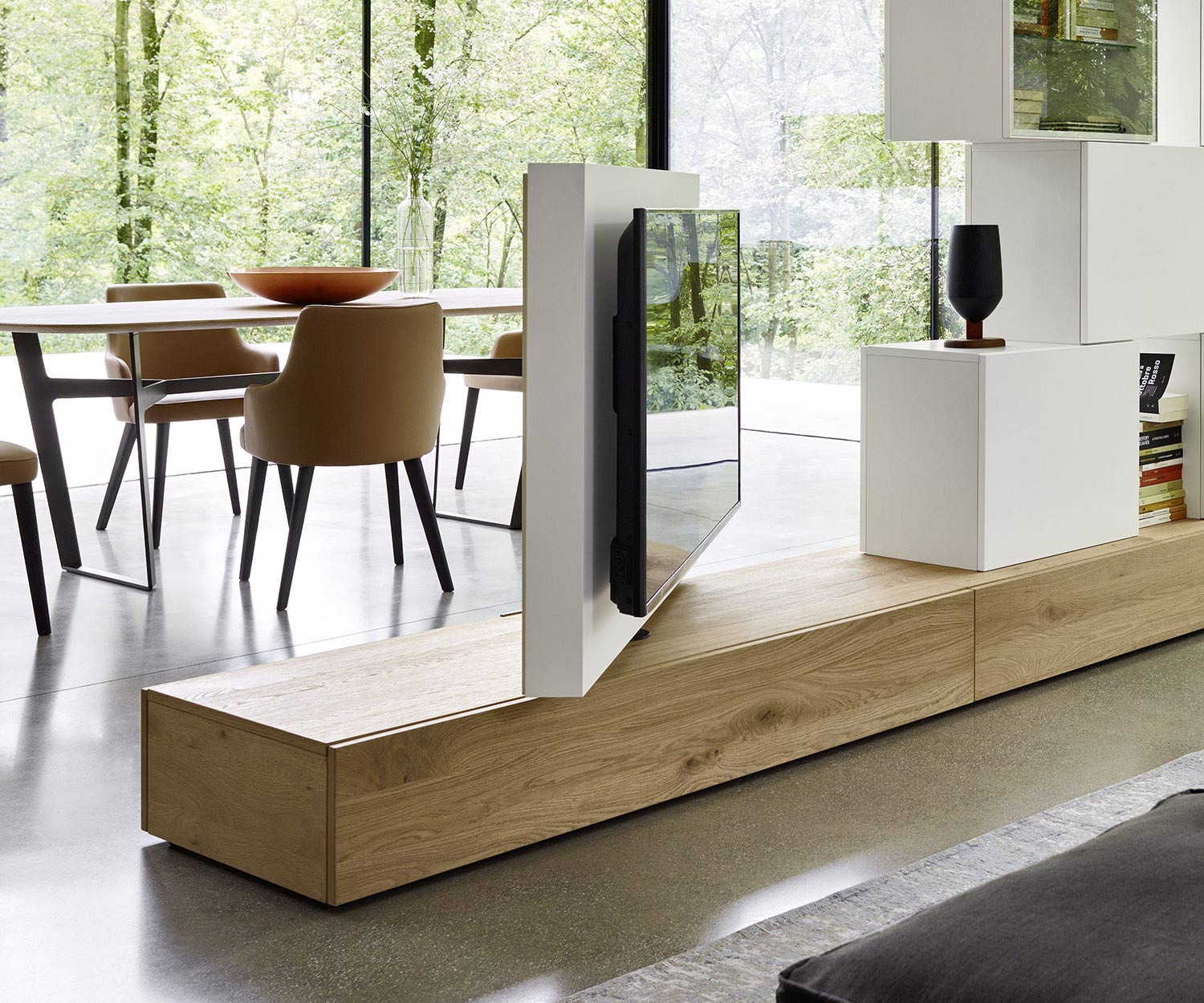 Exclusief Livitalia Roto Design Lowboard kamerscherm met draaibaar TV-paneel Exclusief Livitalia Roto Design Lowboard kamerscherm met draaibaar TV-paneel