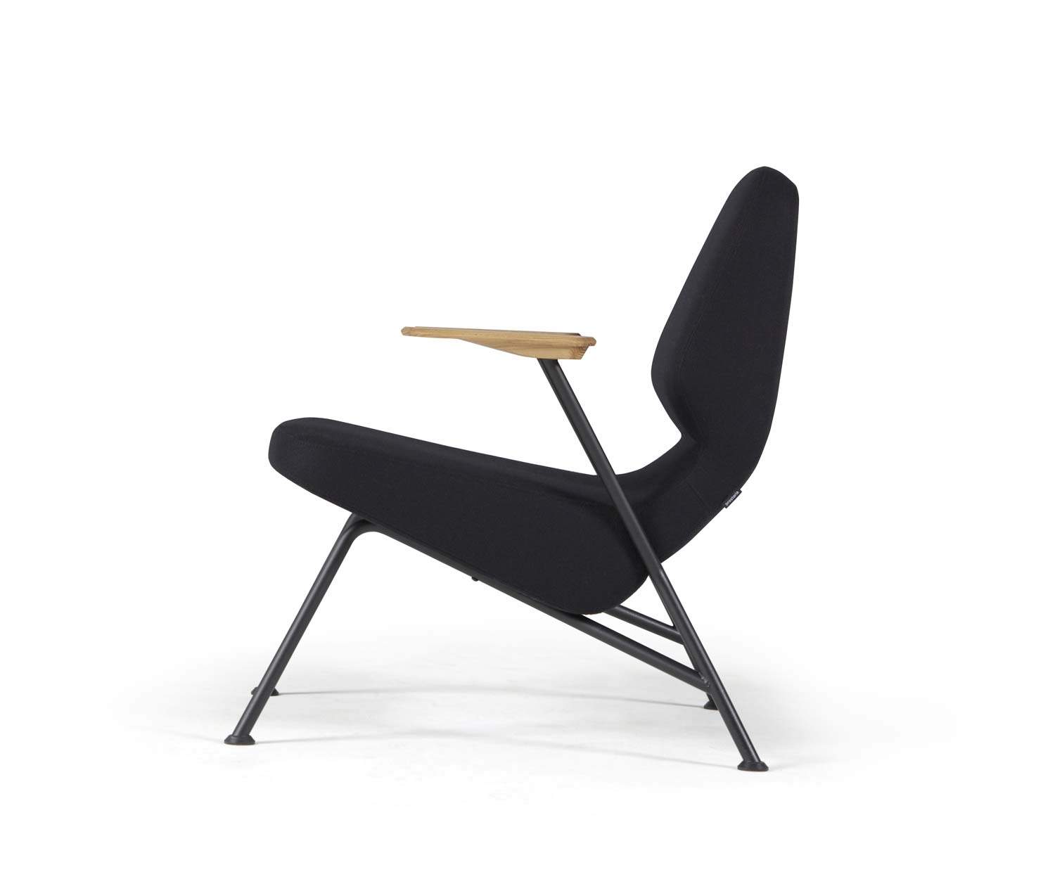 Prostoria Metalen frame armstoel Oblique in zwart Prostoria Metalen frame armstoel Oblique in zwart