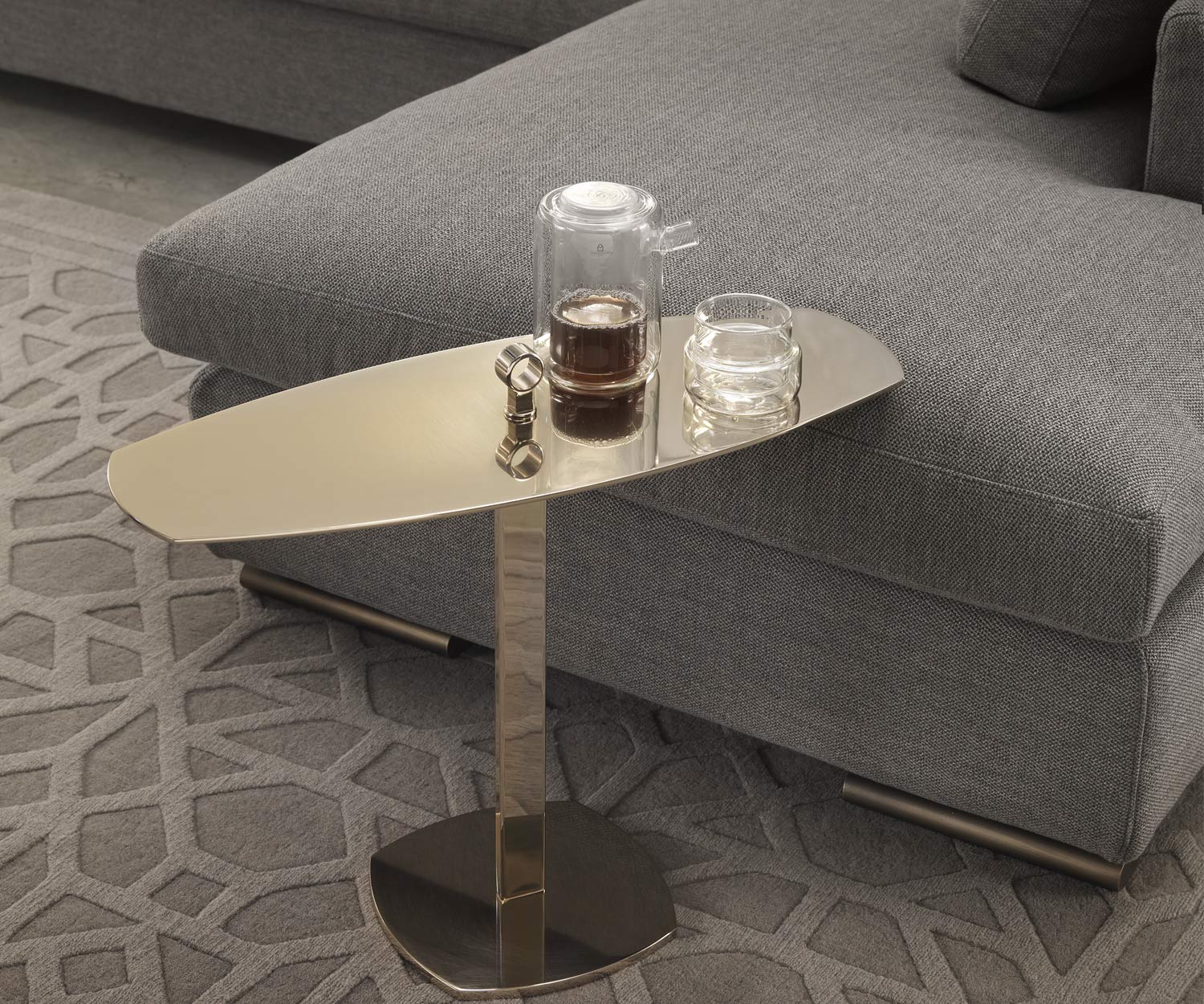 Moderne Marelli designer sofa Jack met chaise longue in grijs Moderne Marelli designer sofa Jack met chaise longue in grijs