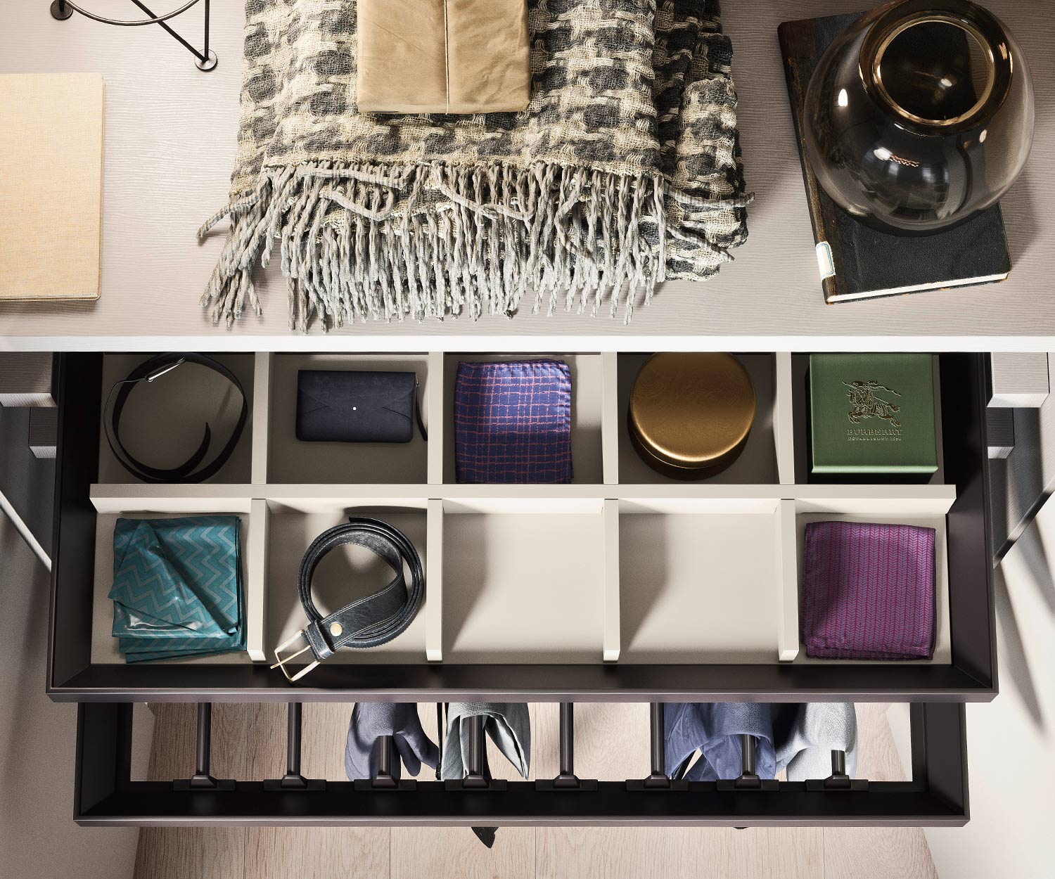 Armadi stropdasvak van Novamobili voor accessoires voor garderobekasten Armadi stropdasvak van Novamobili voor accessoires voor garderobekasten