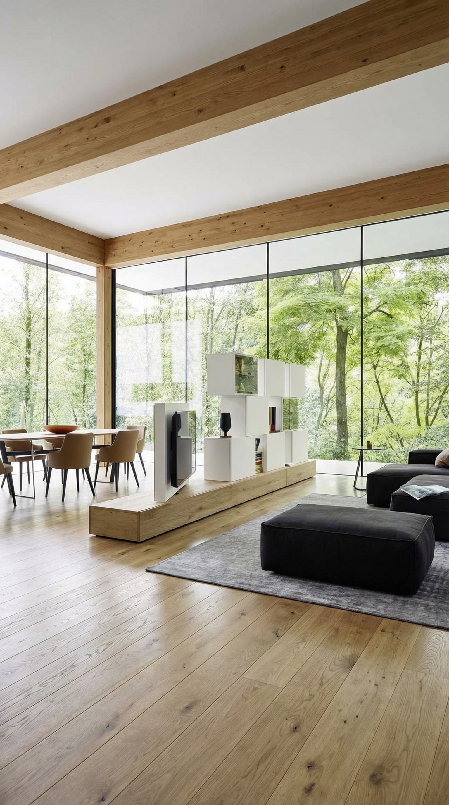 Vrijstaande moderne woonwand als ruimteverdeler in open woonruimte