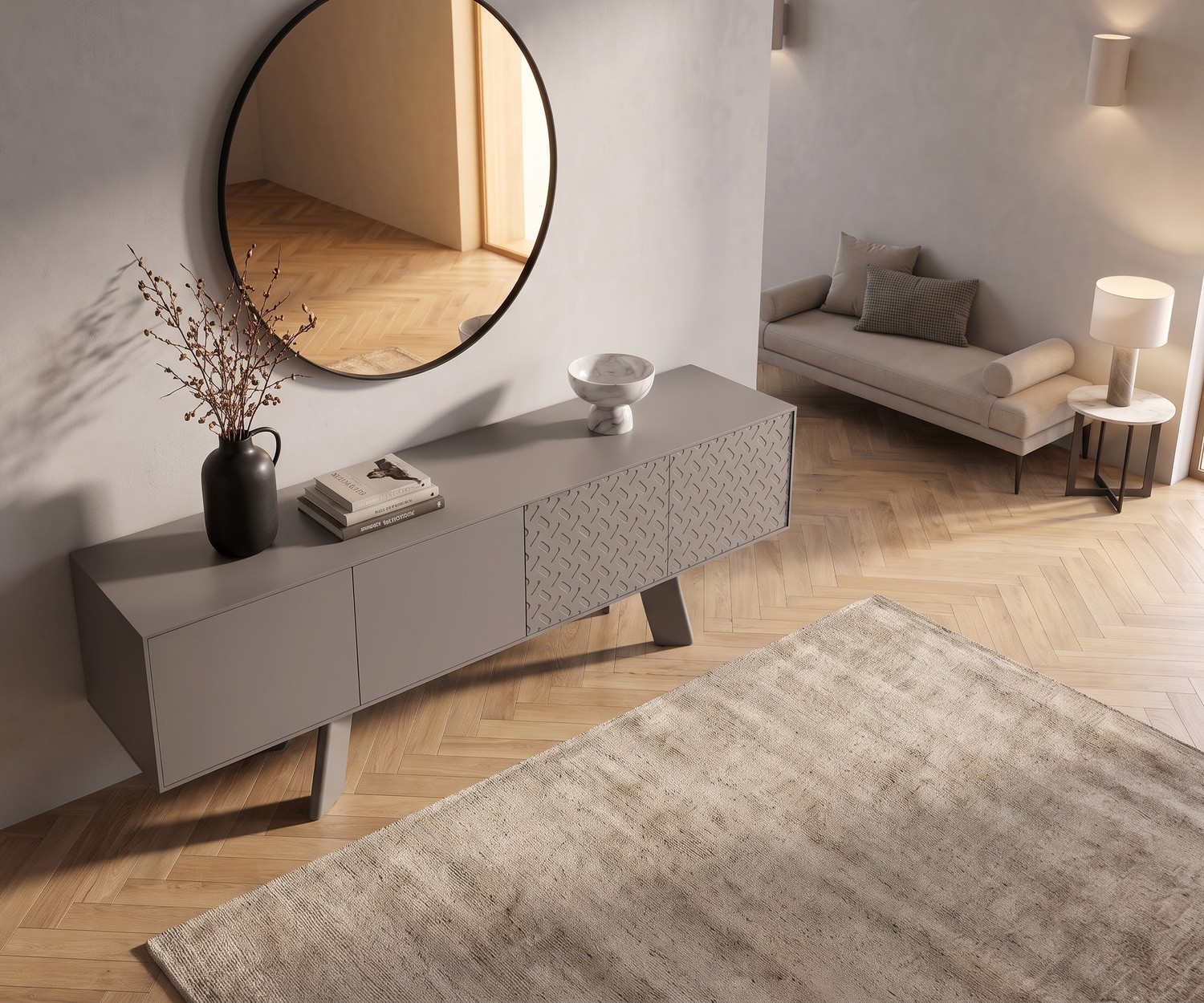 Design dressoir Alhambra 003 voor de woonkamer, moderne grijze opbergkast met reliëfdeuren, parketvloer en spiegel.
