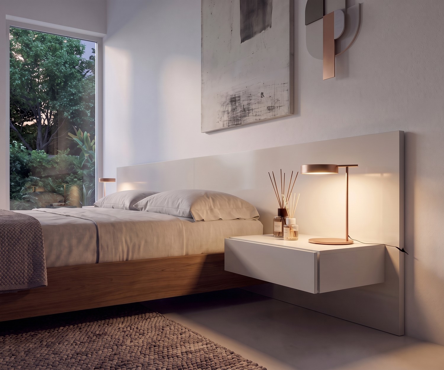 Zwevend nachtkastje Easy 1 van Novamobili in een moderne slaapkamer naast een houten bed met koperen lamp.