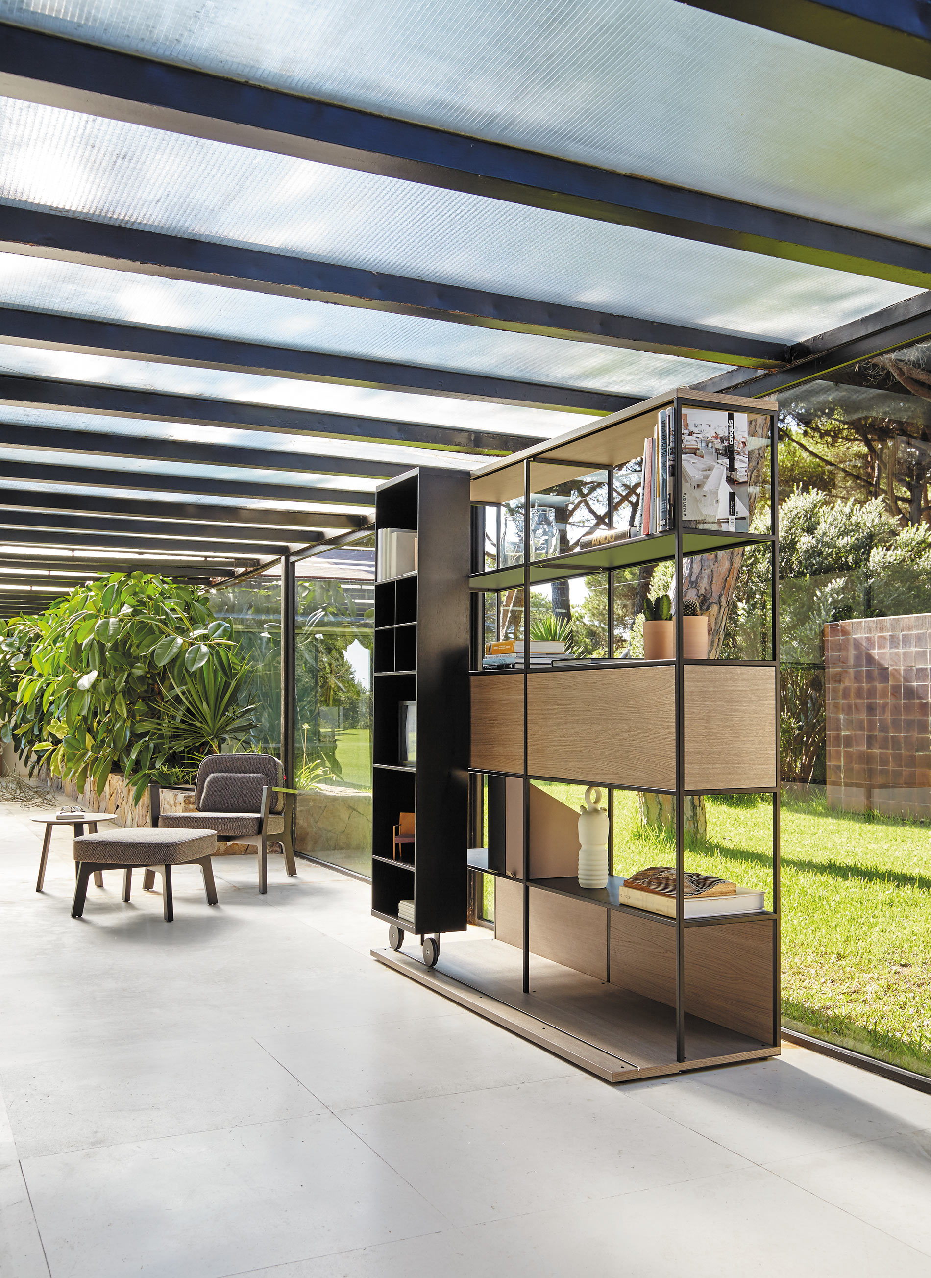 Design plank Punt Literatura Open in de serre