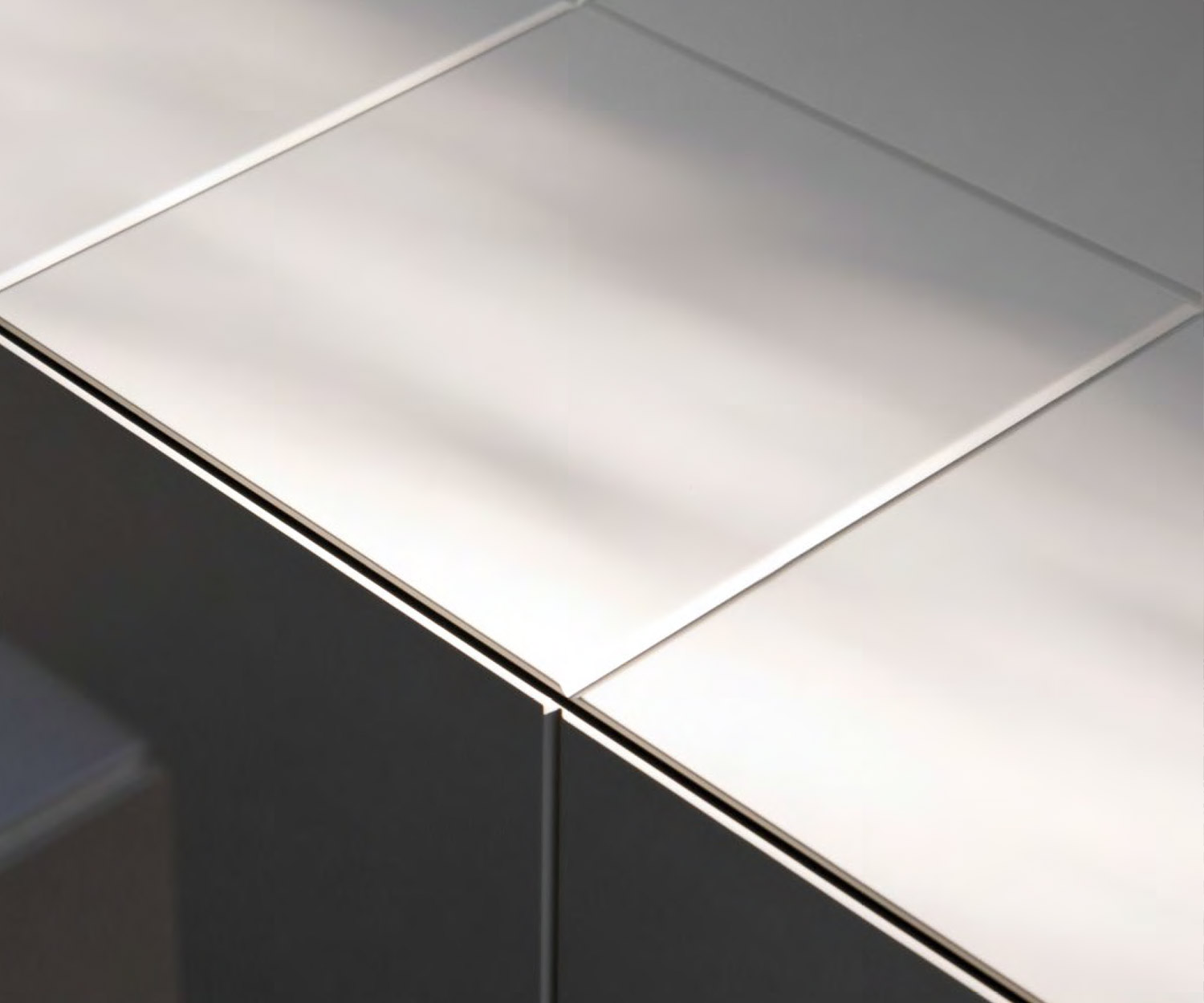 Hoogwaardige al2 Design dressoir MOS I KO 003 B in detail Tegels op de romp Hoogwaardige al2 Design dressoir MOS I KO 003 B in detail Tegels op de romp