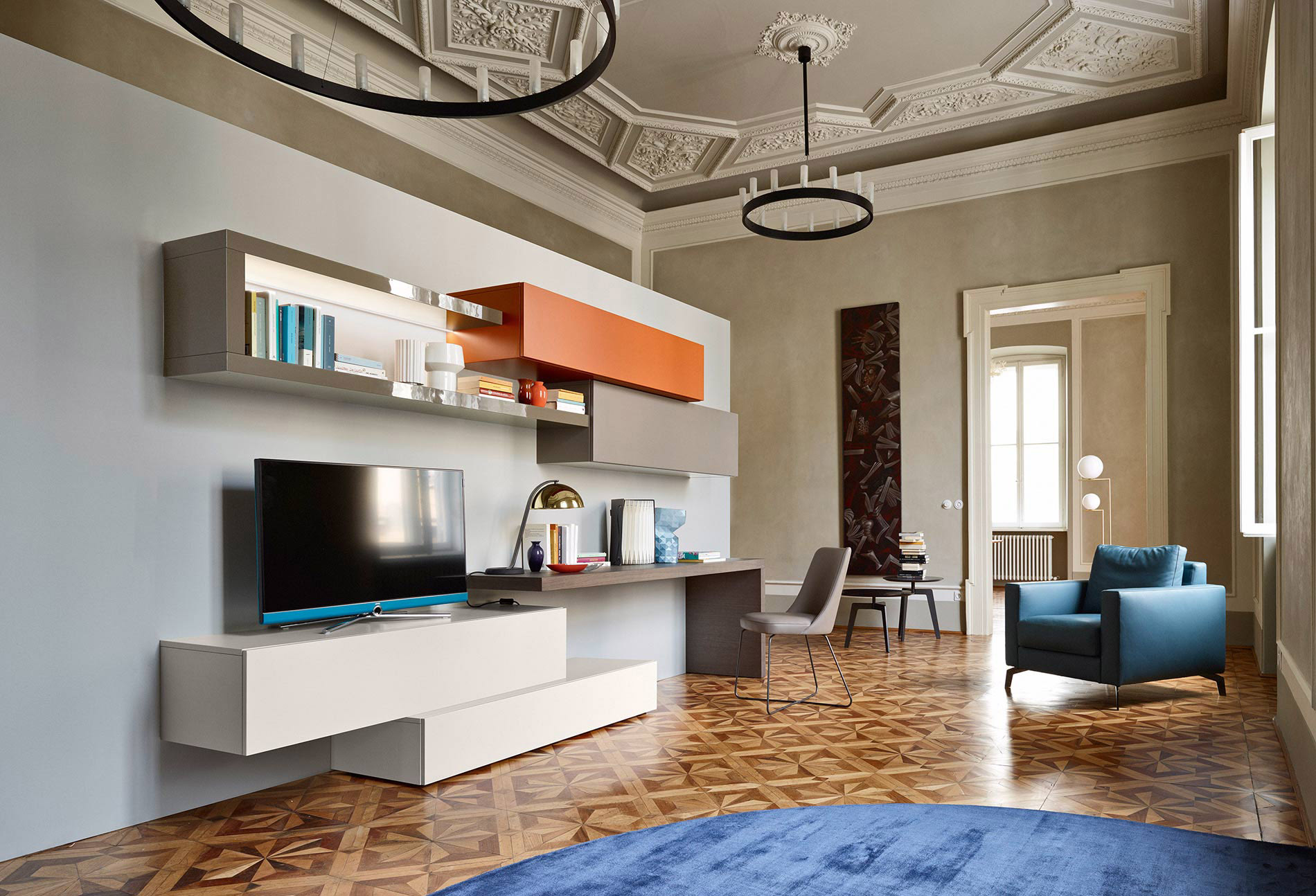 Design wandmeubel met bureau