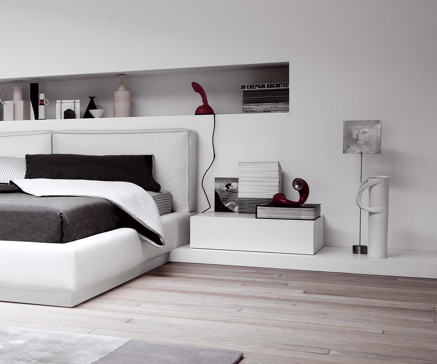 Novamobili Nachtkastje Easy 1 lade wit op sokkel Novamobili Nachtkastje Easy 1 lade wit op sokkel