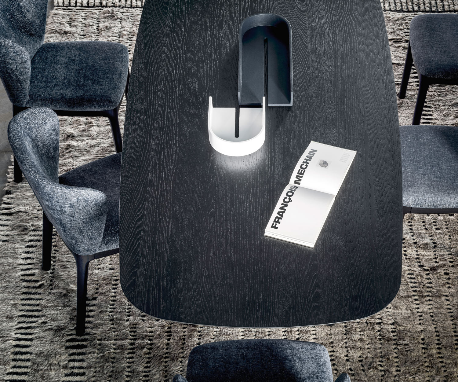 Torii tafel in eiken Carbone Torii tafel in eiken Carbone