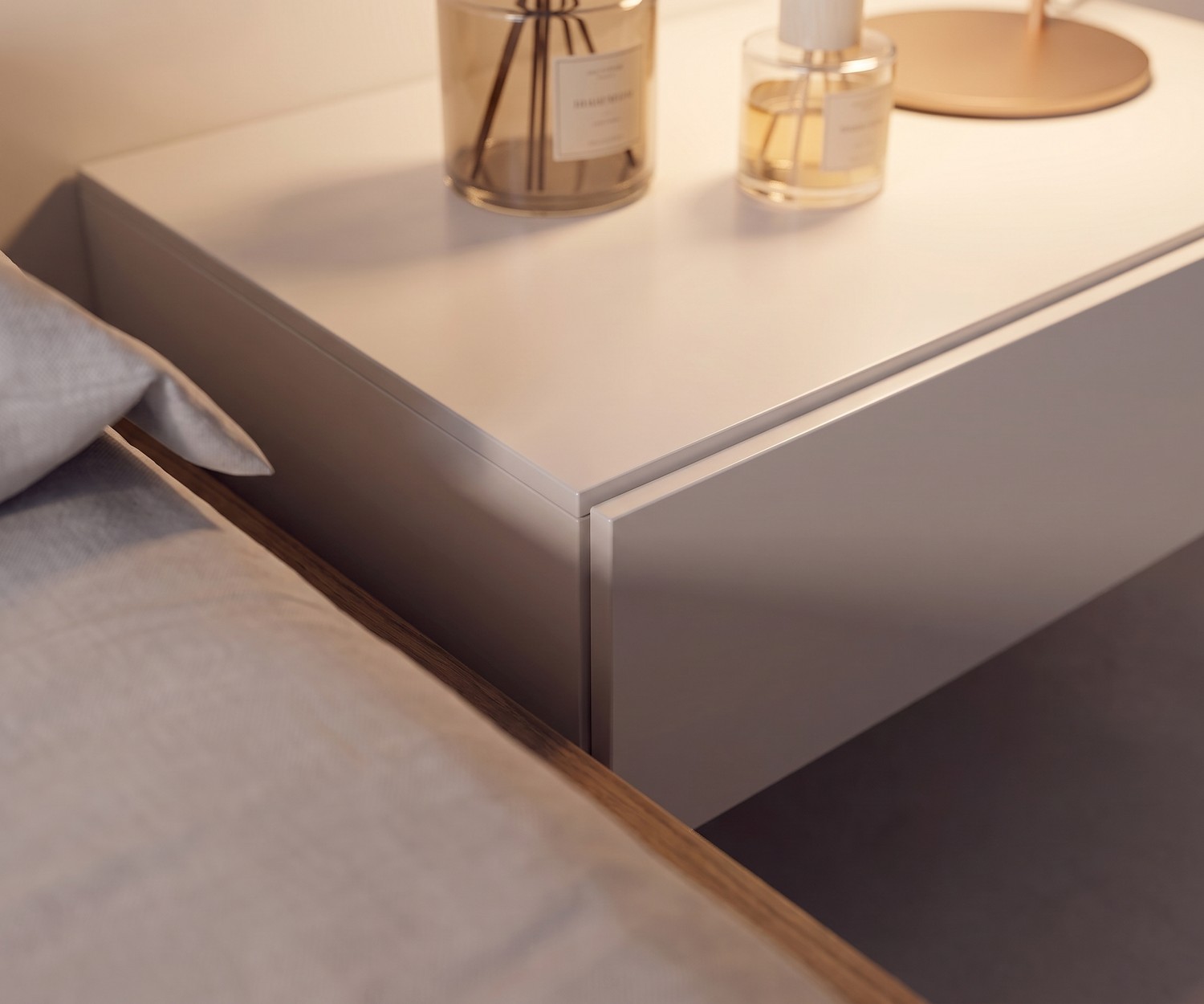 Modern Novamobili Easy nachtkastje greeploos Design nachtkastje Easy van Novamobili voor de slaapkamer, modern greeploos nachtkastje in lichtgrijze lak.