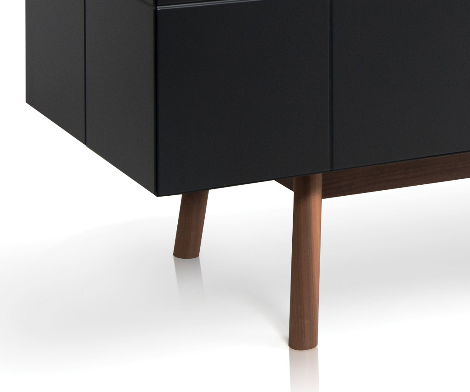 al2 Design dressoir MOS I KO 003 A in zwart in detail massieve poten al2 Design dressoir MOS I KO 003 A in zwart in detail massieve poten