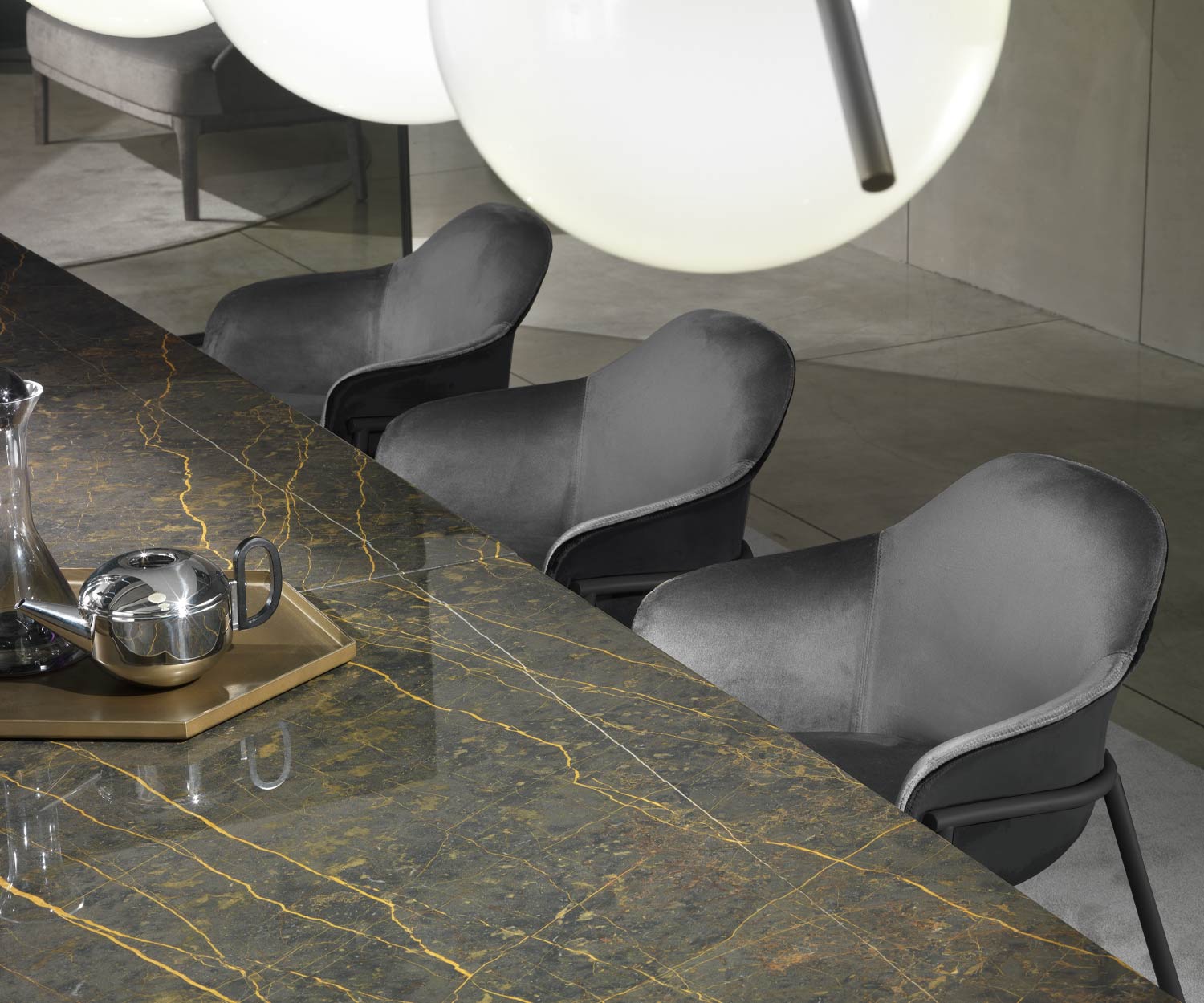 Exclusieve Marelli Chia Design fauteuil zwart frame Exclusieve Marelli Chia Design fauteuil zwart frame