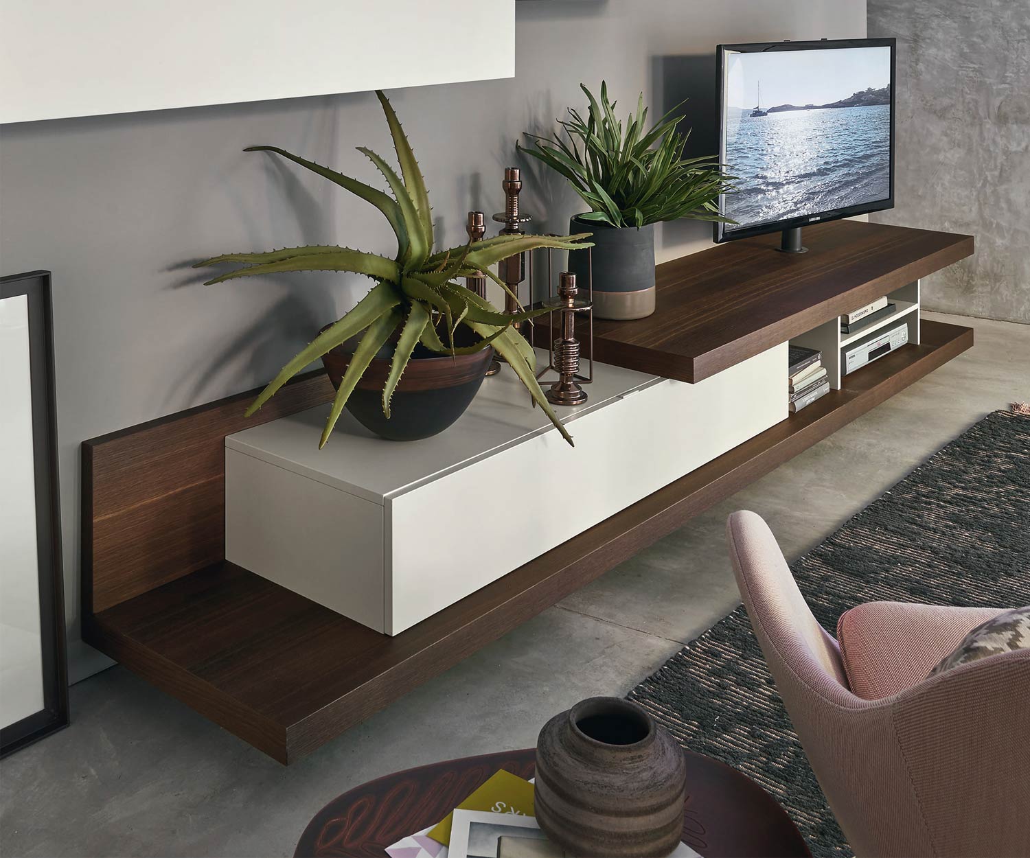 Livitalia Design wandmeubel C52 met lade en bovenkasten plus bloemdecoratie Livitalia Design wandmeubel C52 met lade en bovenkasten plus bloemdecoratie