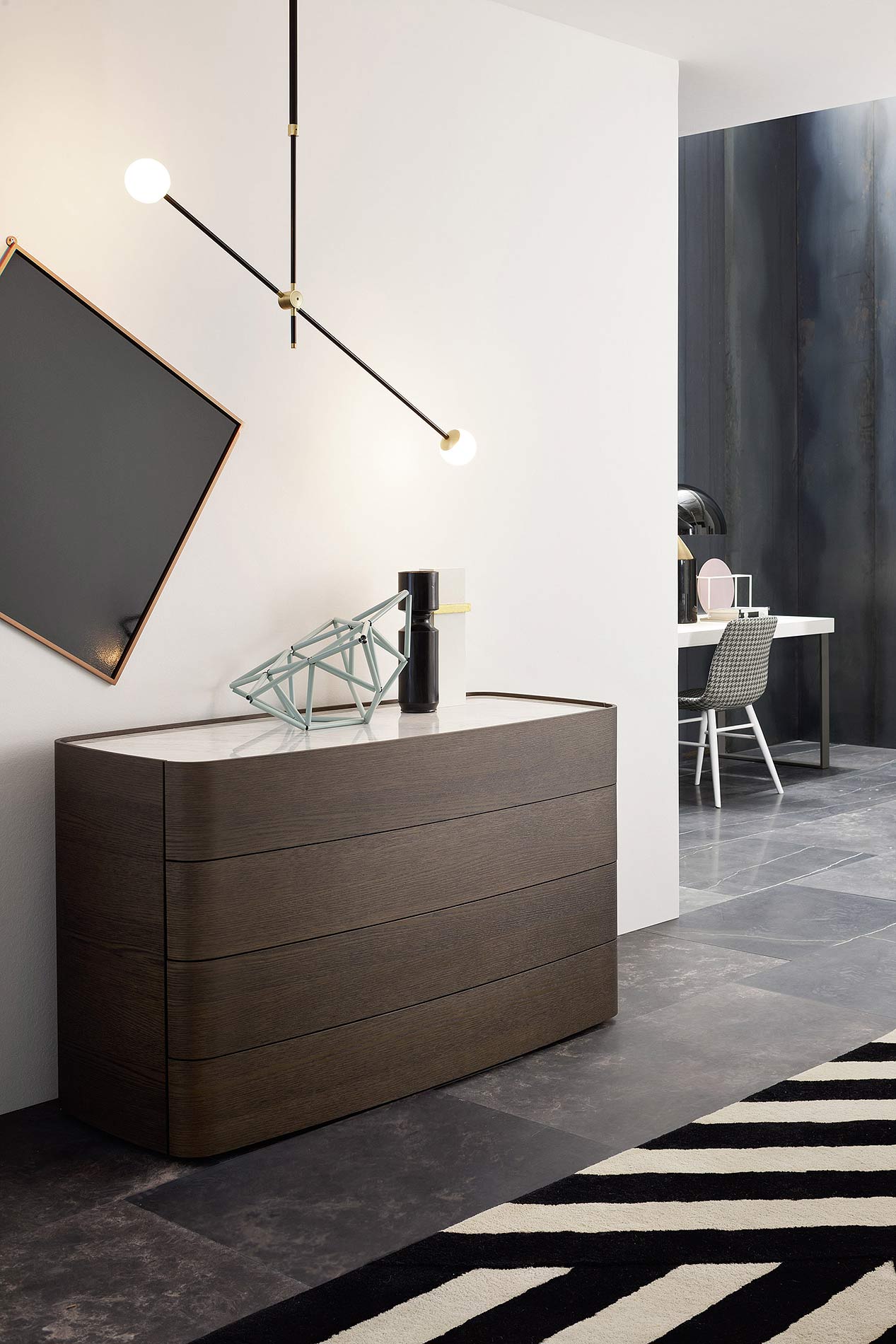Ronde design ladekast eiken marmeren dekblad