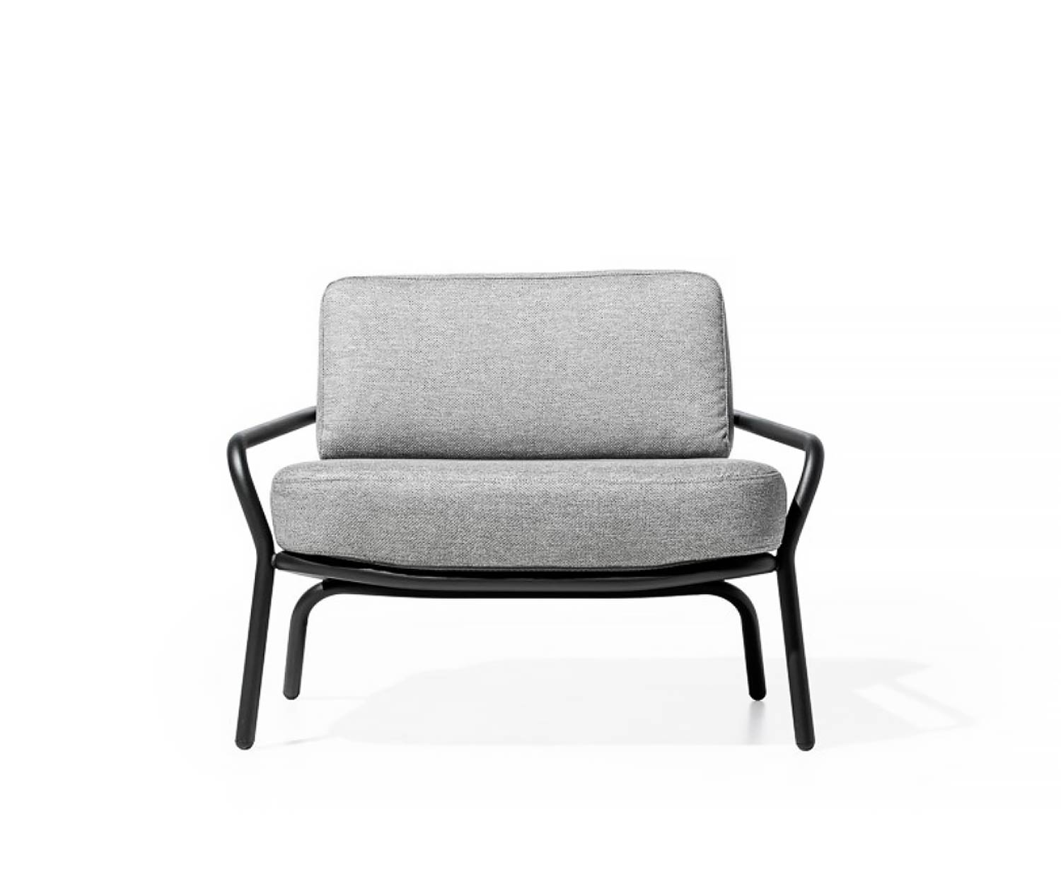 Exclusieve Todus Starling design tuinstoel met witte stoffen bekleding Exclusieve Todus Starling design tuinstoel met witte stoffen bekleding