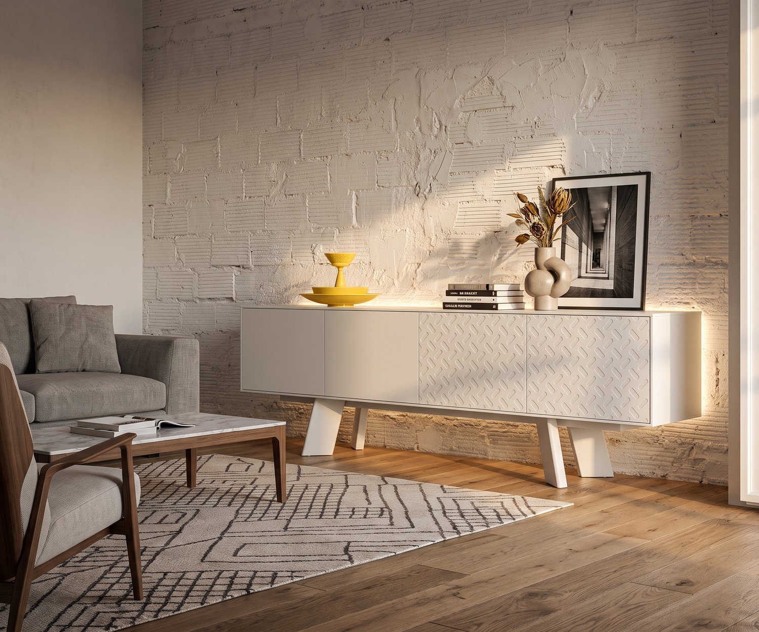 al2 Alhambra 003 dressoir in de woonkamer. Wit design dressoir met reliëfdeuren en houten poten voor een modern interieur.
