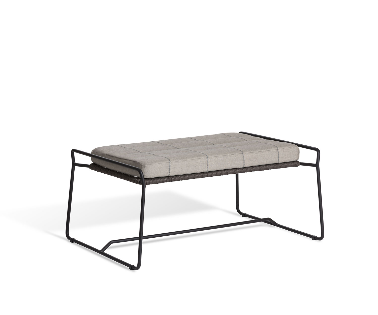 Exclusieve Oasiq Sandur Schnur design kruk in donkergrijs geregen met kussen grijs Exclusieve Oasiq Sandur Schnur design kruk in donkergrijs geregen met kussen grijs