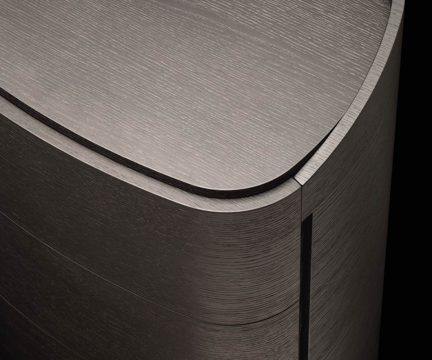 Detail Livitalia Design ladekast Ronde tafelbladrand Detail Livitalia Design ladekast Ronde tafelbladrand