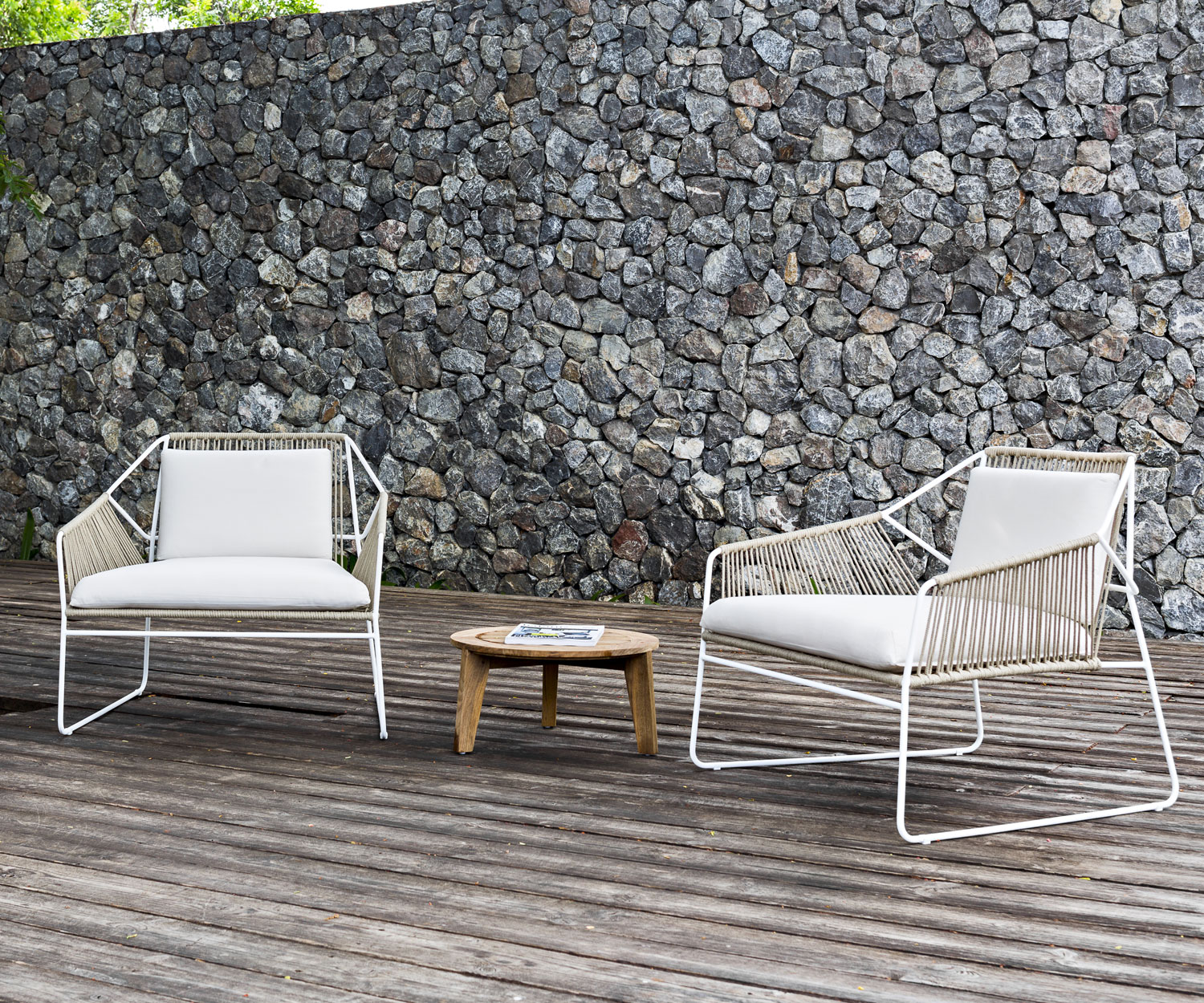 Oasiq Attol teak bijzettafel Ø 50cm x H 26 cm Oasiq Attol teak bijzettafel Ø 50cm x H 26 cm