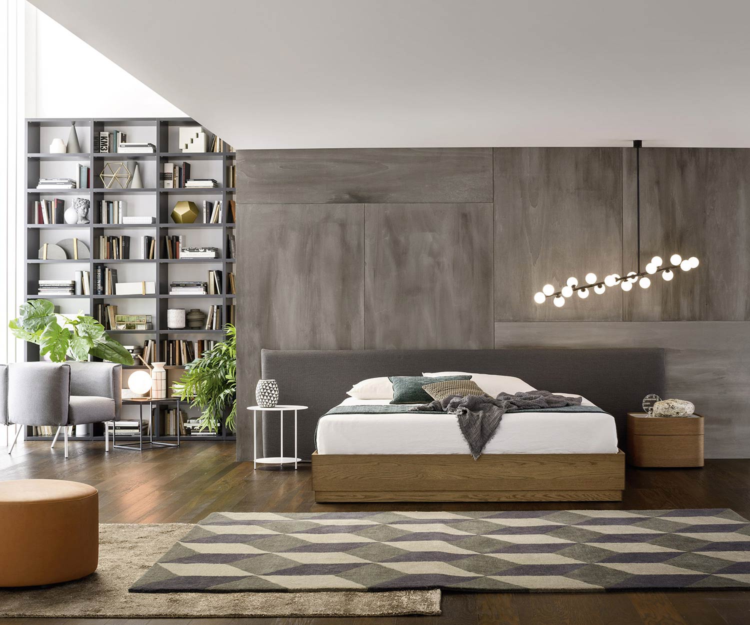Modern design nachtkastje in licht honingkleurig eiken in de slaapkamer Modern design nachtkastje in licht honingkleurig eiken in de slaapkamer
