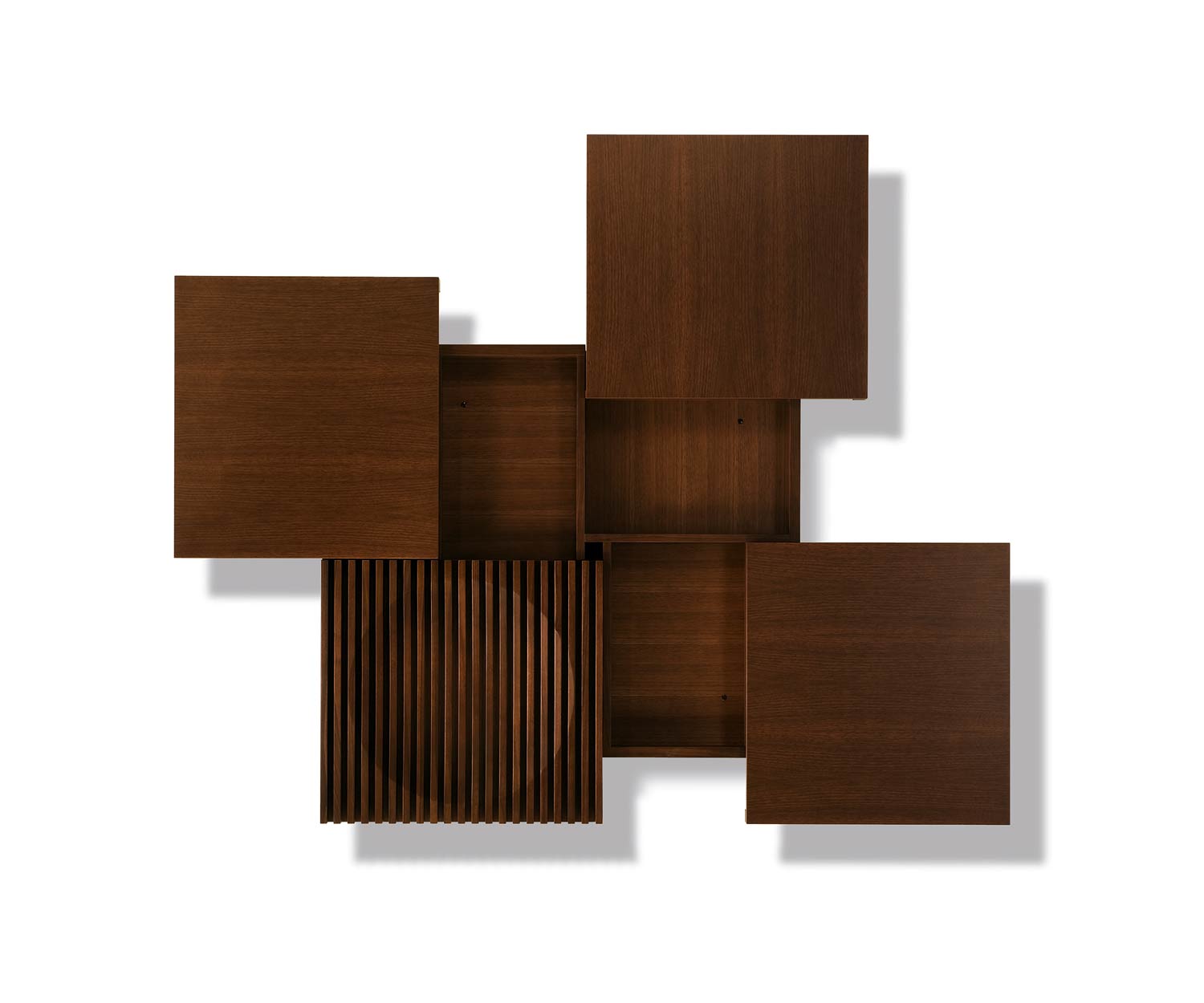 Conde House Barringer salontafel in detail met drie schuifelementen Conde House Barringer salontafel in detail met drie schuifelementen