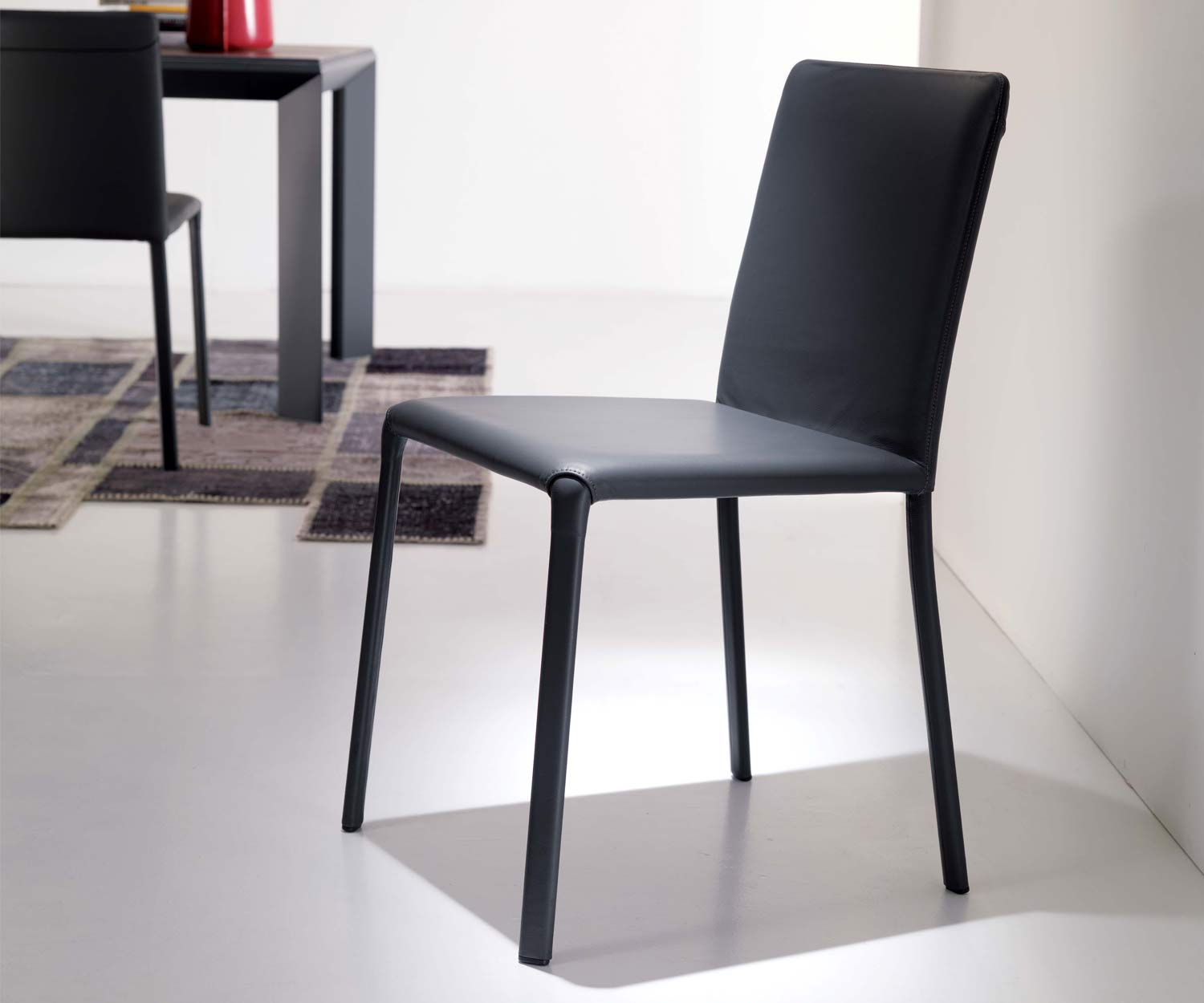 Ozzio Designstoel Lunette leer donkergrijs Ozzio Designstoel Lunette leer donkergrijs
