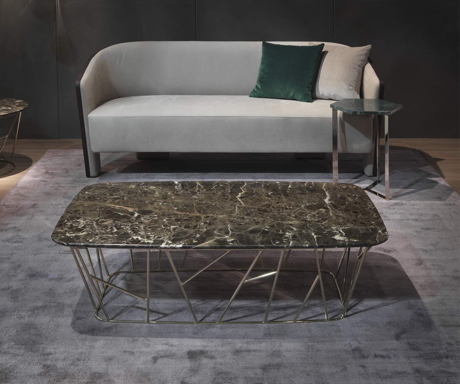 Modern Marelli Designer salontafel Twig Carrara marmer Modern Marelli Designer salontafel Twig Carrara marmer