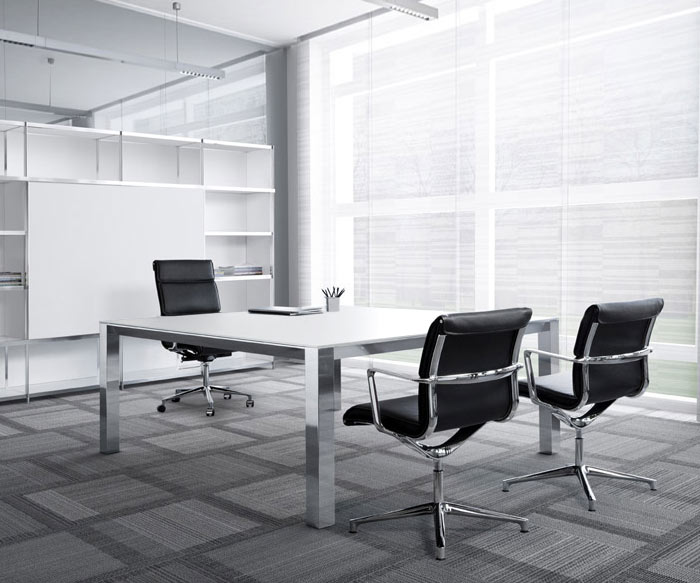 Modern ICF P80 Vergadertafel kantoor chroom wit 160x160cm Modern ICF P80 Vergadertafel kantoor chroom wit 160x160cm