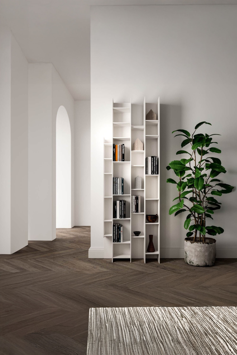 minimalistische ruimte met creatief ontworpen rek en grote groene potplant