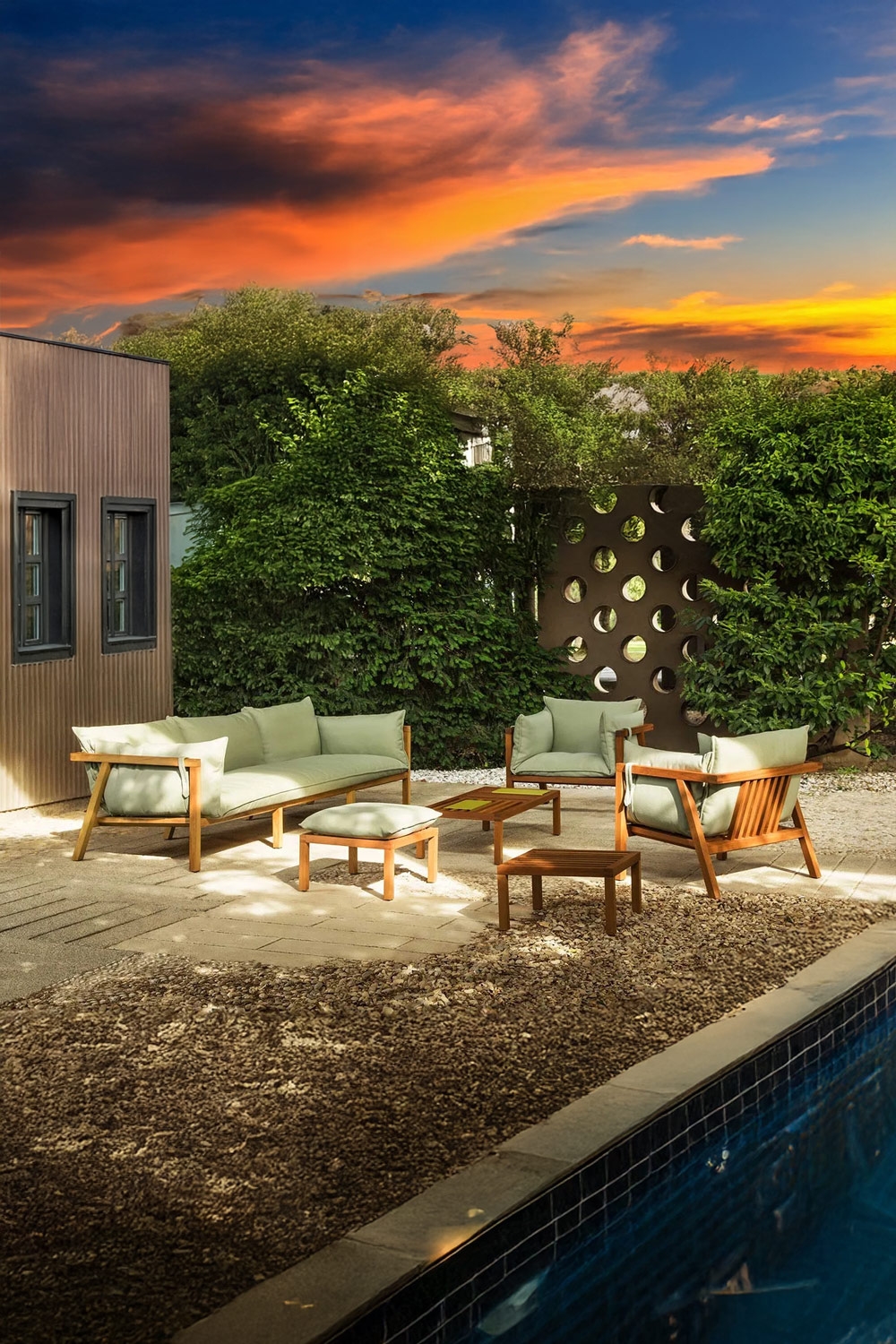 mediterraan-terras-met-uniform-ontworpen-tuinmeubelen
