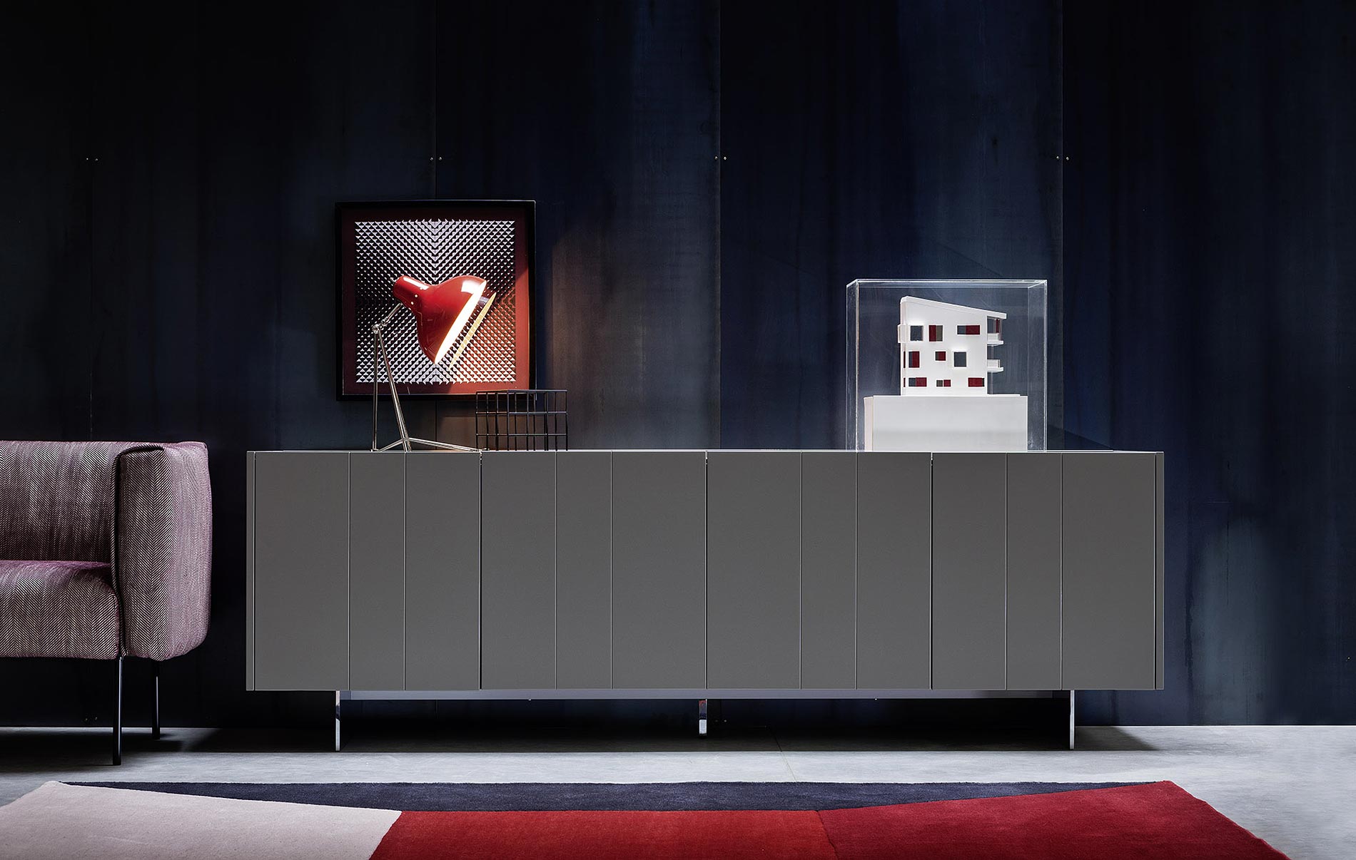 Grijs dressoir zonder handgrepen Grijs dressoir zonder handgrepen