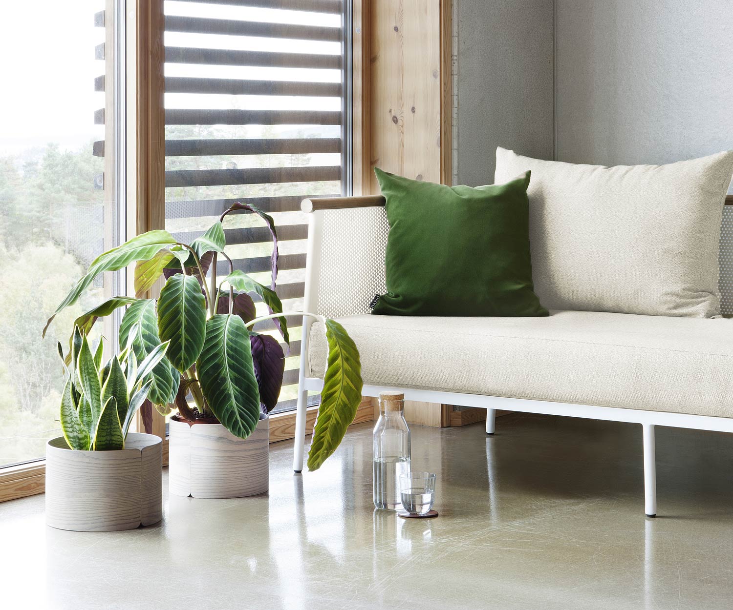 Oasig tuincollectie met gestoffeerd kussen in crèmewit Oasig tuincollectie met gestoffeerd kussen in crèmewit