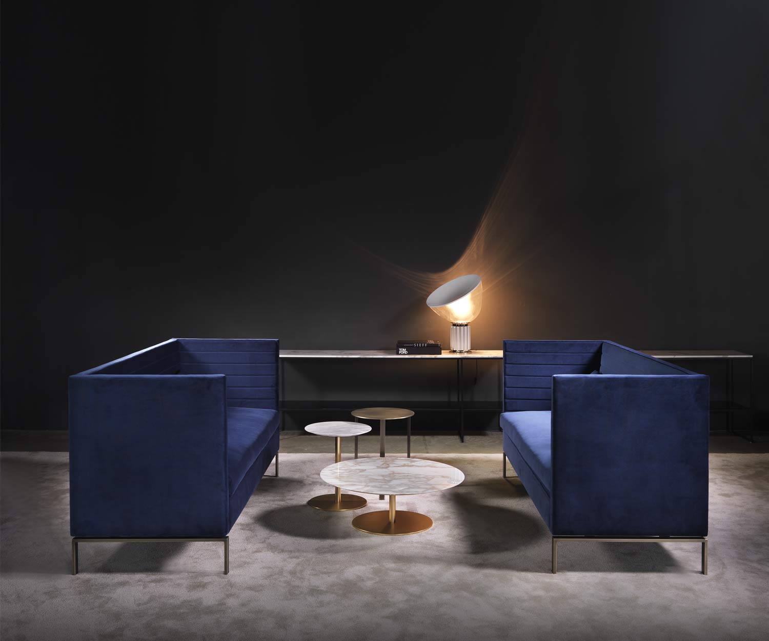 Design loungebank Stripes met hoge rugleuning van Marelli