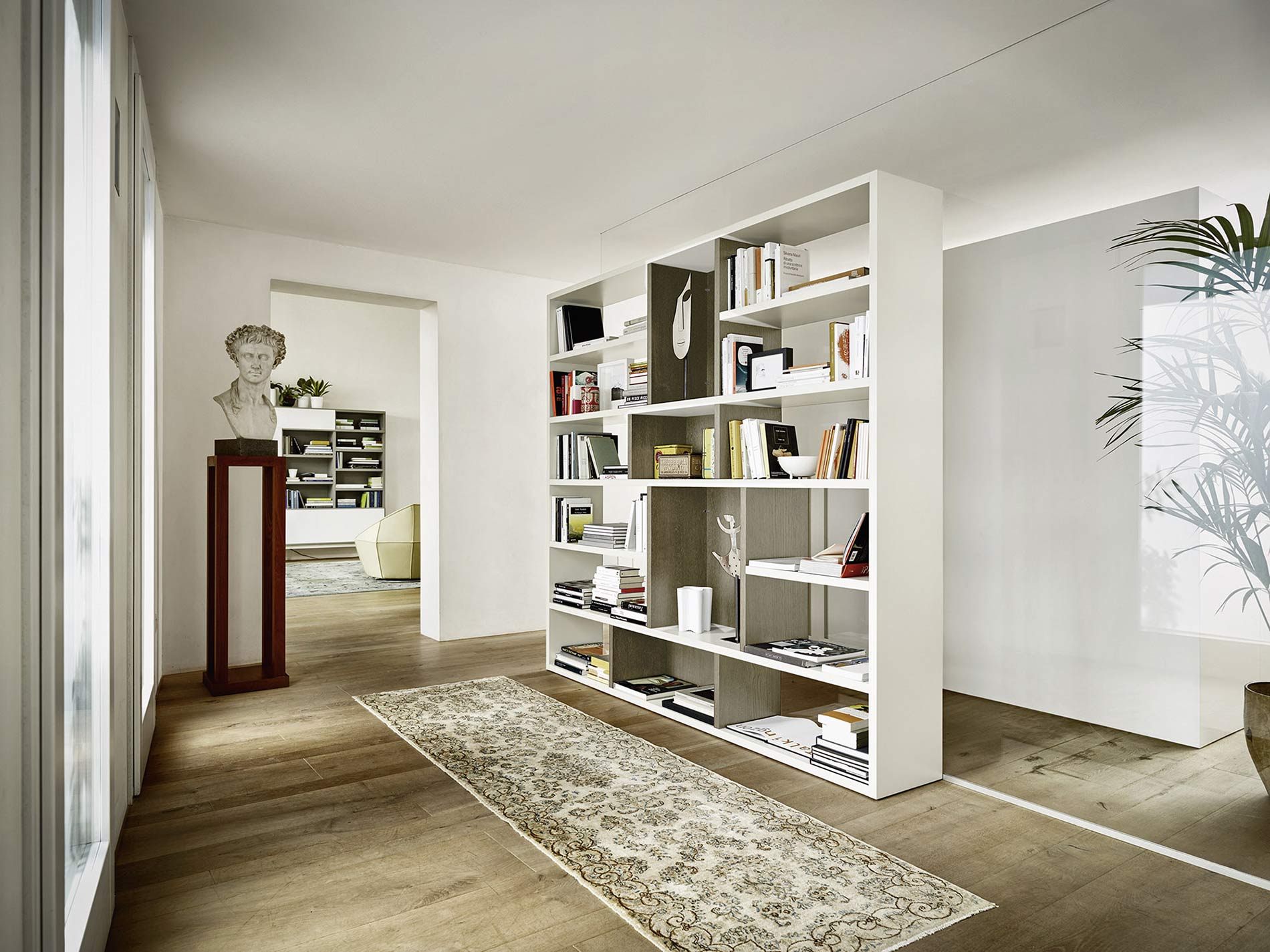 Design boekenkast als kamerscherm Design boekenkast als kamerscherm