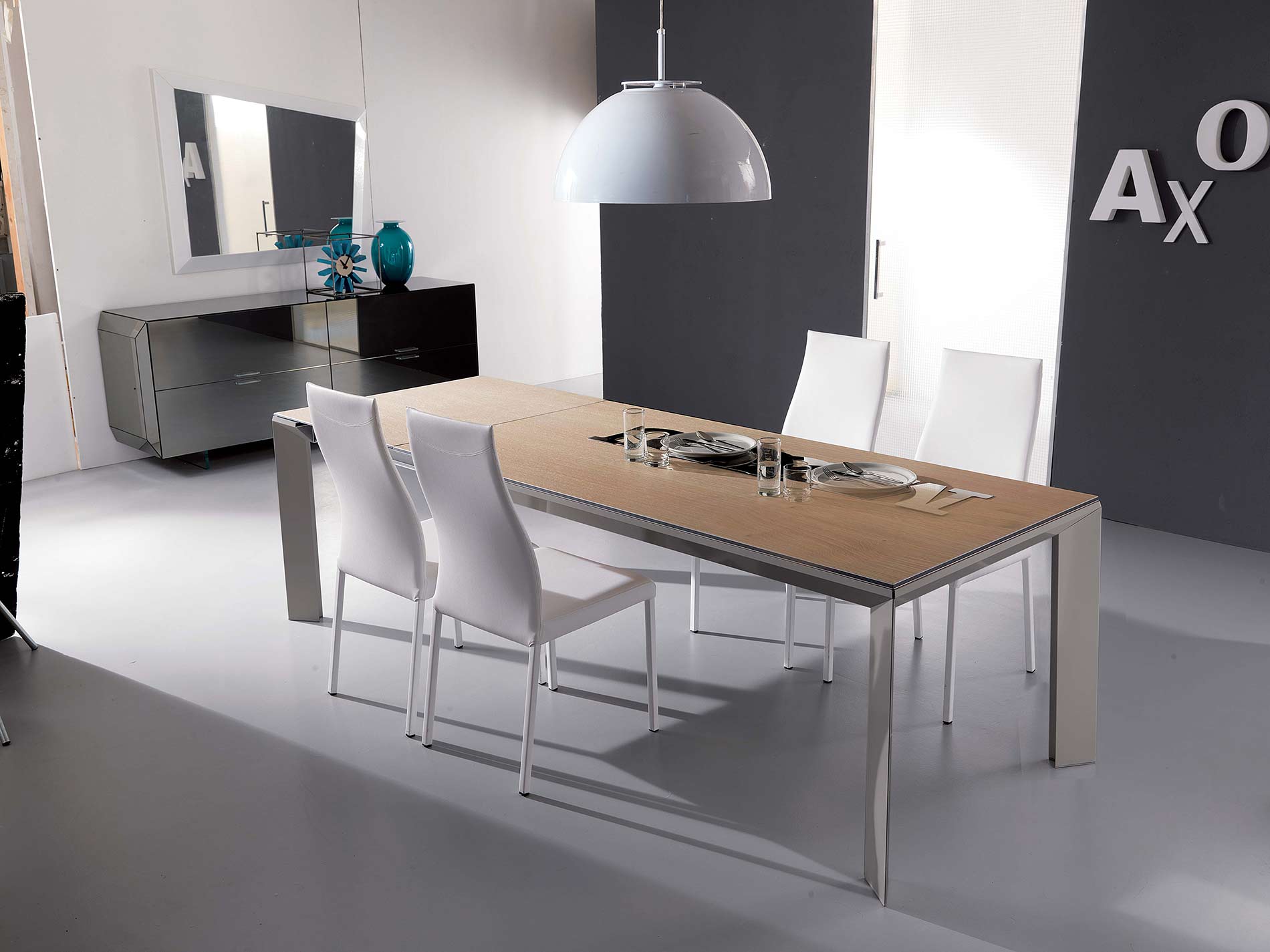 witte design leren stoel