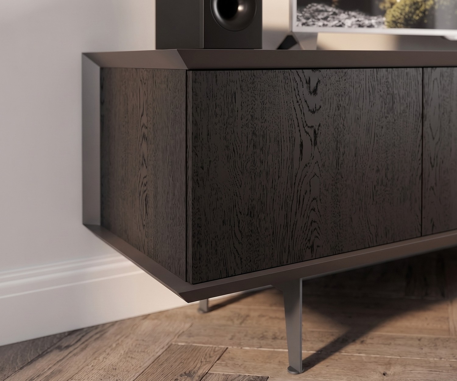 Ozzio Brera TV-lowboard in zwart eiken Ozzio Brera TV-lowboard dressoir in zwart eiken met slanke metalen poten voor een modern interieur in de woonkamer.