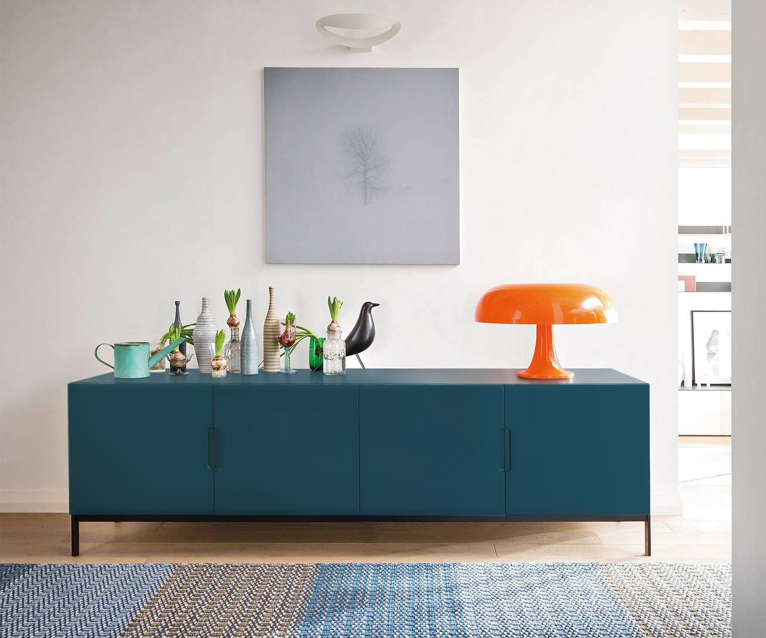 Hoogwaardig Novamobili design dressoir in blauw met pootjes